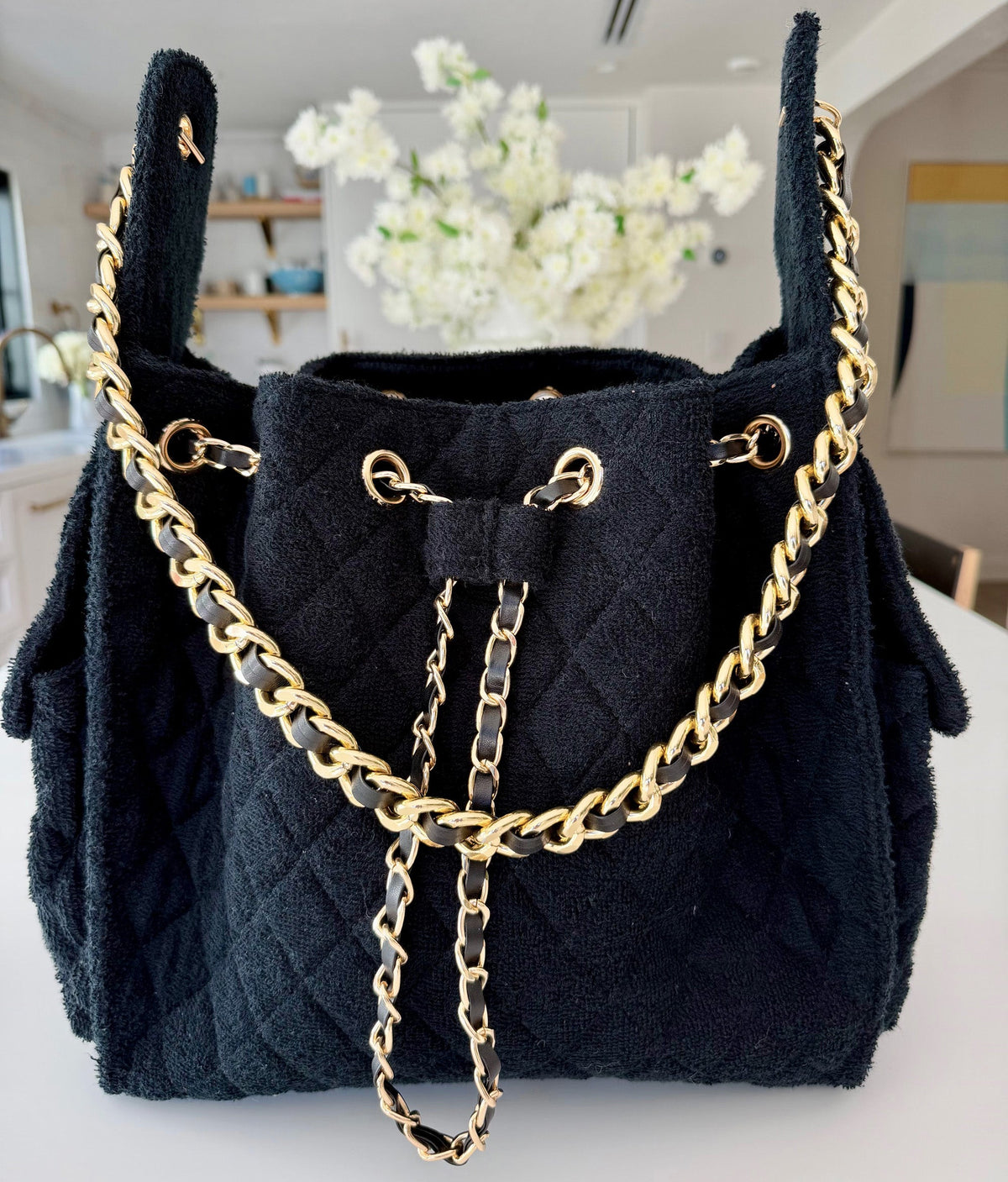Bayshore Bucket Medium - Black