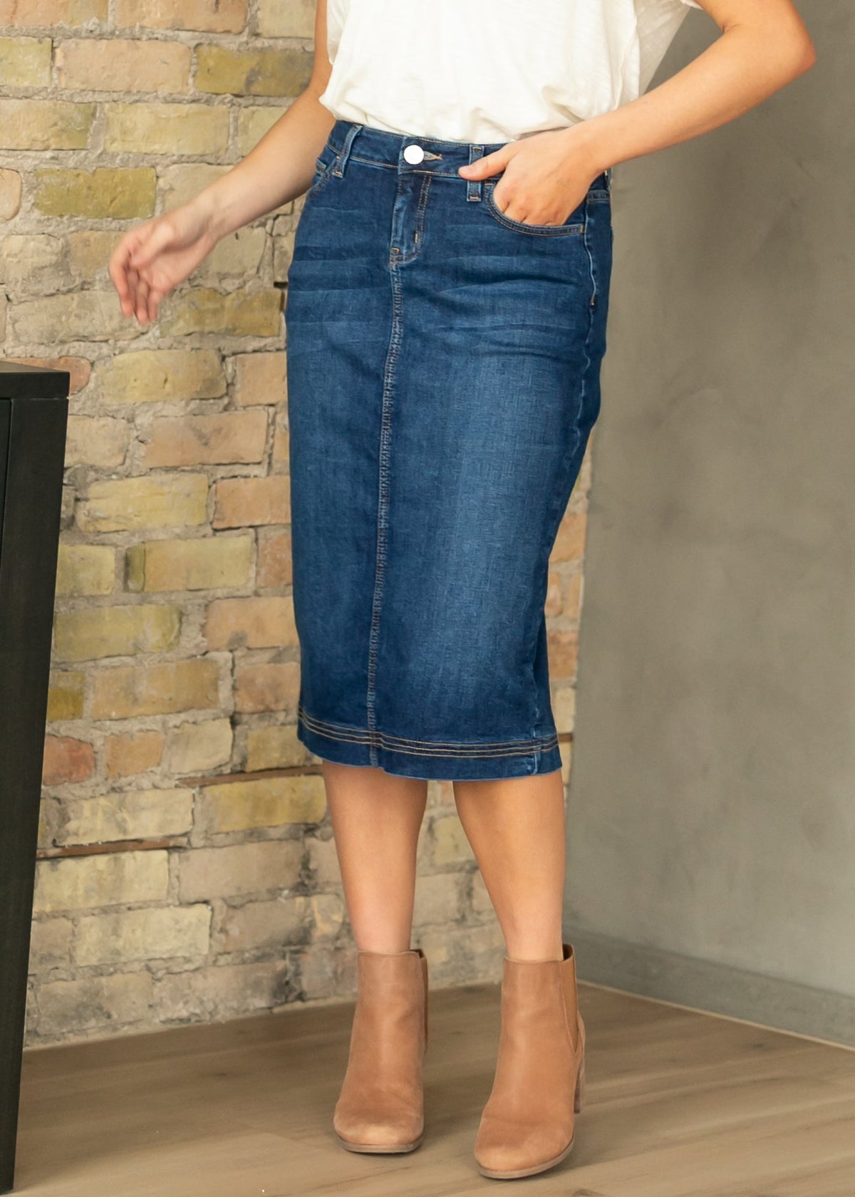 Bryn Dark Wash Denim Midi Skirt